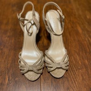 Caparros Sparkling champagne sandals in Sz 8